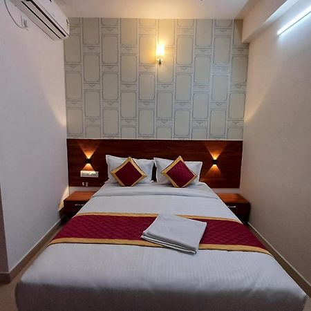 Hotel D3 Inn Bangalore Bagian luar foto