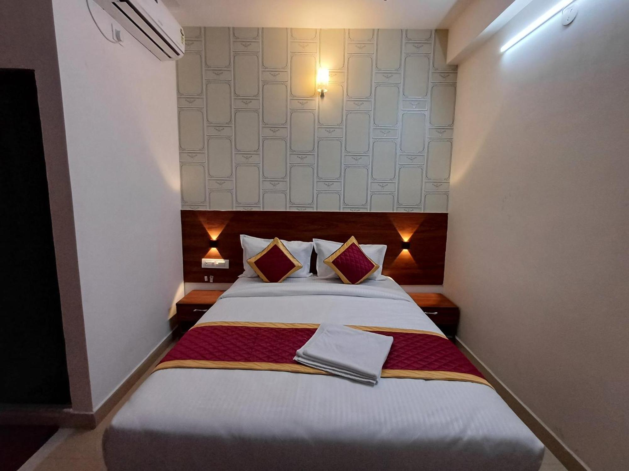 Hotel D3 Inn Bangalore Bagian luar foto